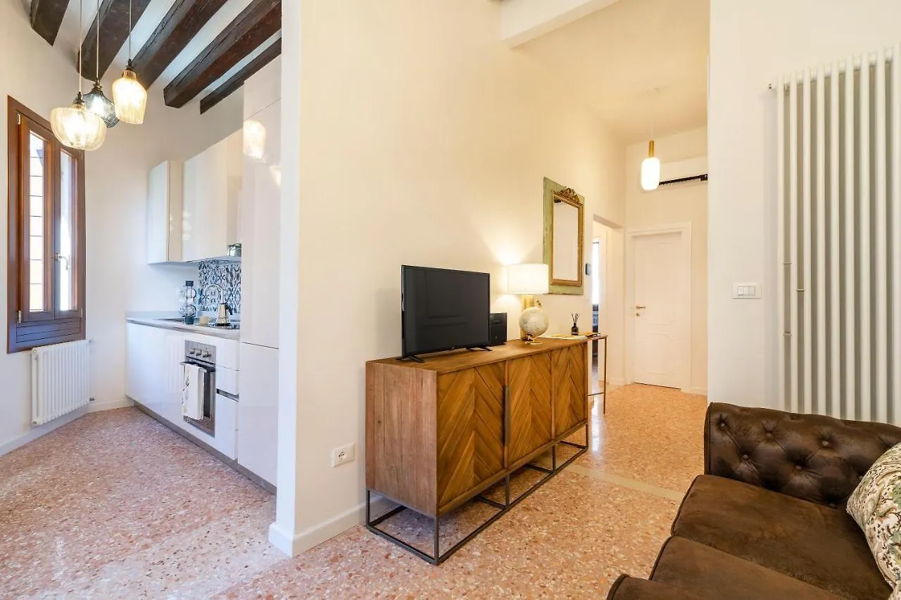 Querini Suite-Balcony On Canal, Close To San Marco Venise
